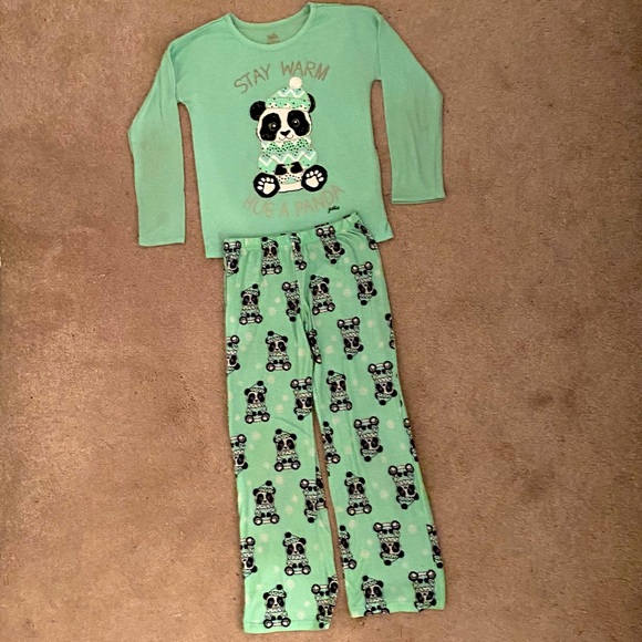Justice pajamas - Picture 1 of 9